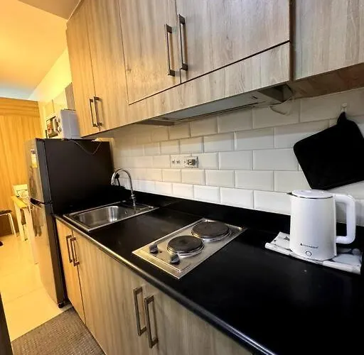 Apartment Daisy's By Staycation Manila