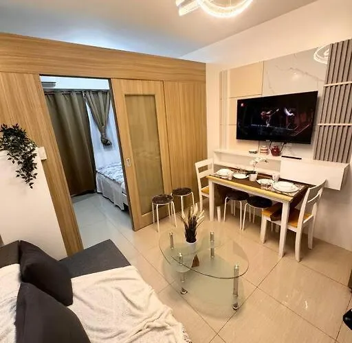 Apartment Daisy's By Staycation Manila