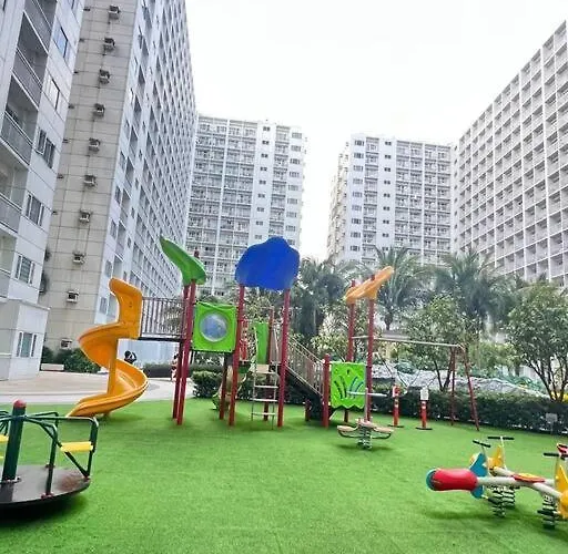 Daisy's By Staycation * Manila